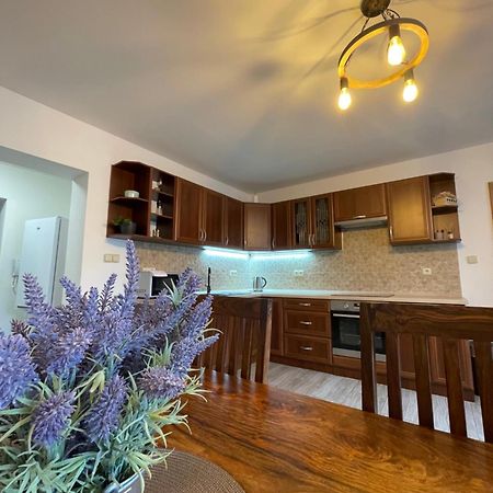 Apartman Kamenak Вимперк Екстериор снимка